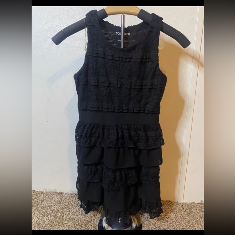 Code Bleu Girls Size Medium